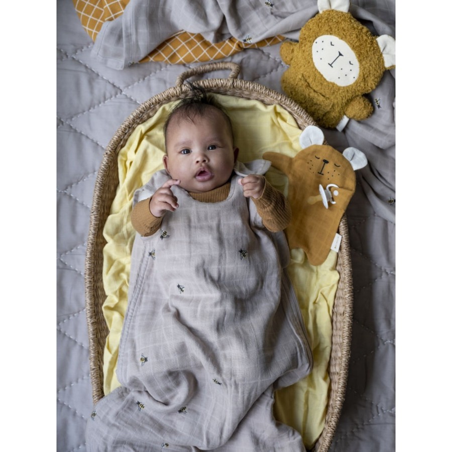 Nursery Time Fabelab | Pacifier Cuddle - Bear Ochre